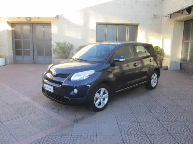 Toyota Urban Cruiser 1.4 D-4D AWD (4x4) Luxury UNICAPRO