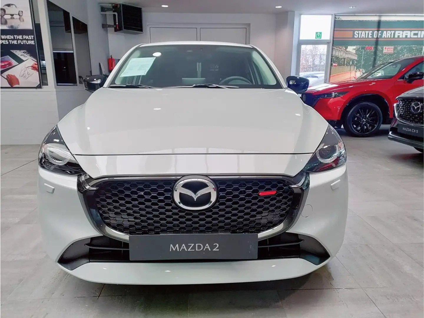 Mazda 2 1.5 SKYACTIV G 75PK * HOMURA * Blanc - 2