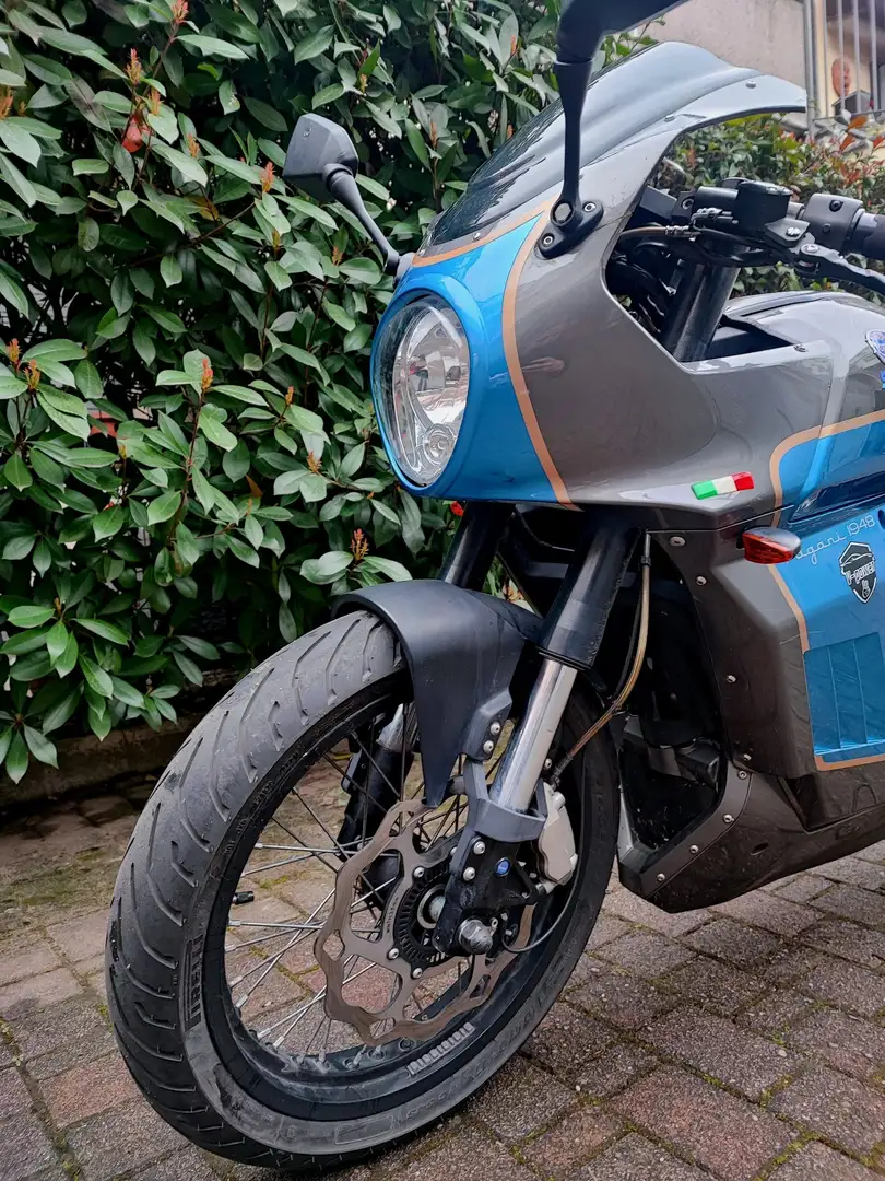 Mondial SPORT CLASSIC 125i Silver - 2