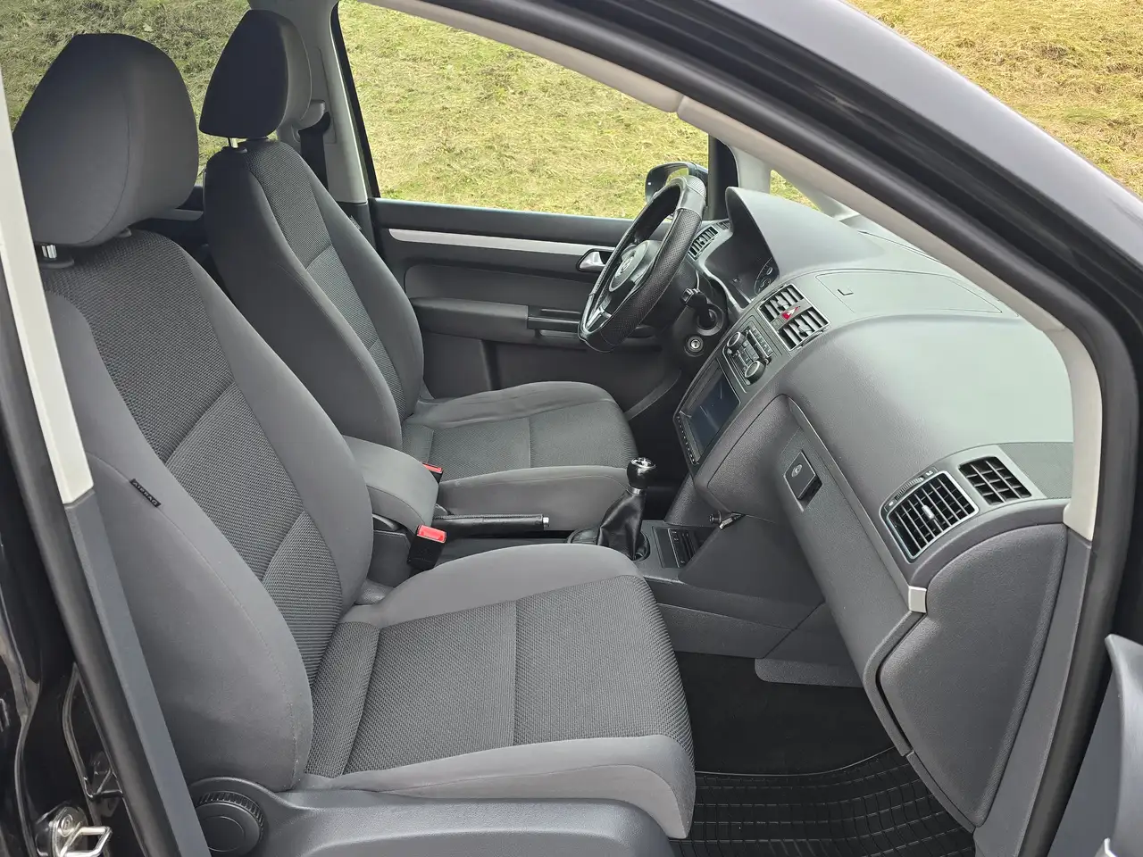 Volkswagen Touran Trendline Kredit – Bild 13