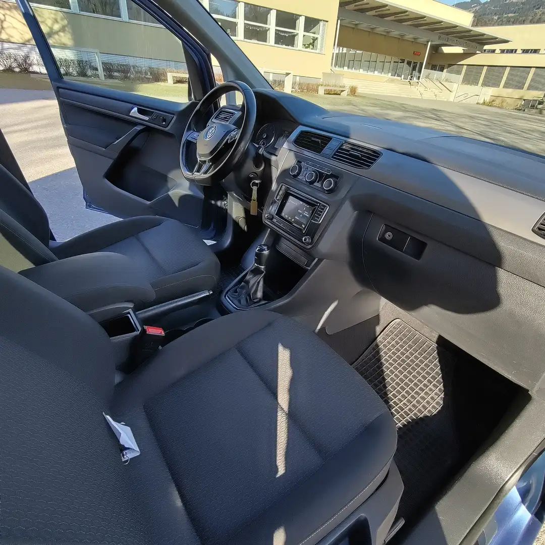 Volkswagen Caddy Caddy Kombi Maxi Trendline 2,0 TDI Family Van Blau - 2