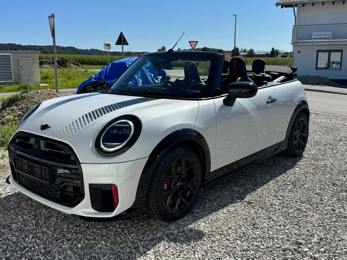 MINI John Cooper Works Cabrio MINI JCW Cabrio 231 PS JCW Trim, XL Paket Wit - 1