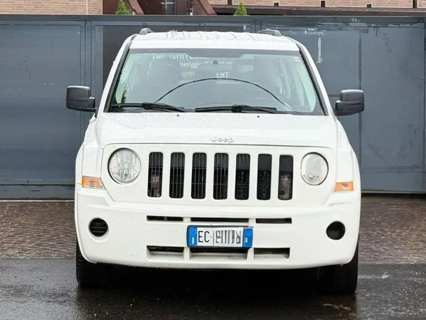 Jeep Patriot Patriot 2.0 td Limited 4wd dpf Білий - 2