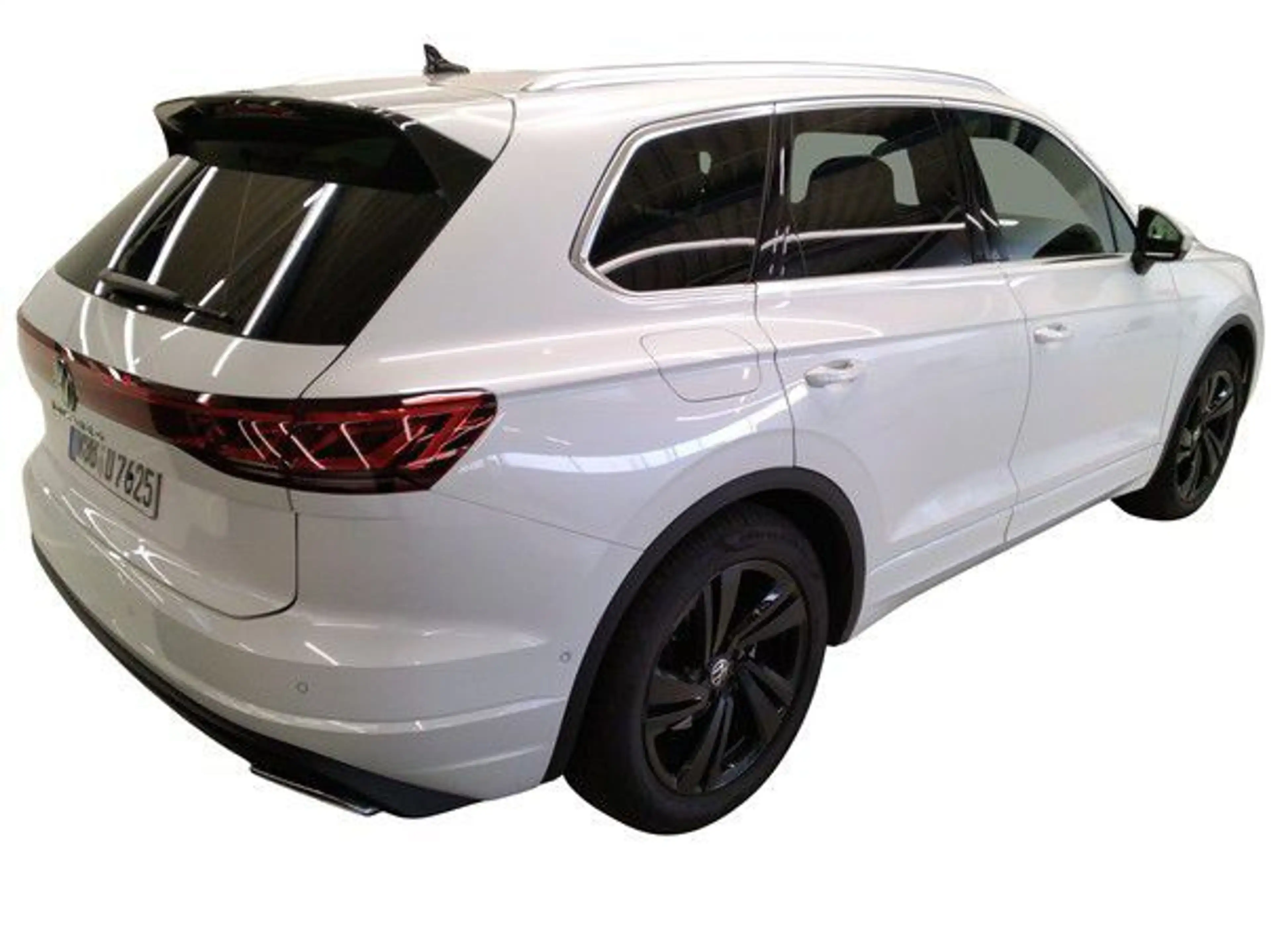 Volkswagen Touareg FINAL EDITION 3.0TDI 286PS NP.113T AHK.PANO.STDHZG — photo 4