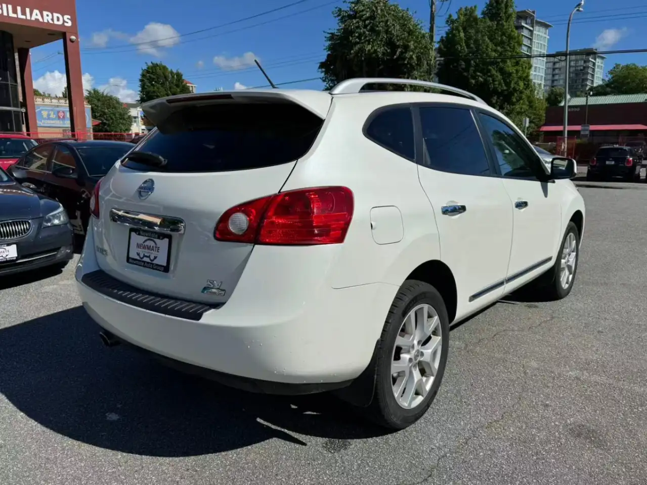 Nissan Rogue снимка Nissan Rogue