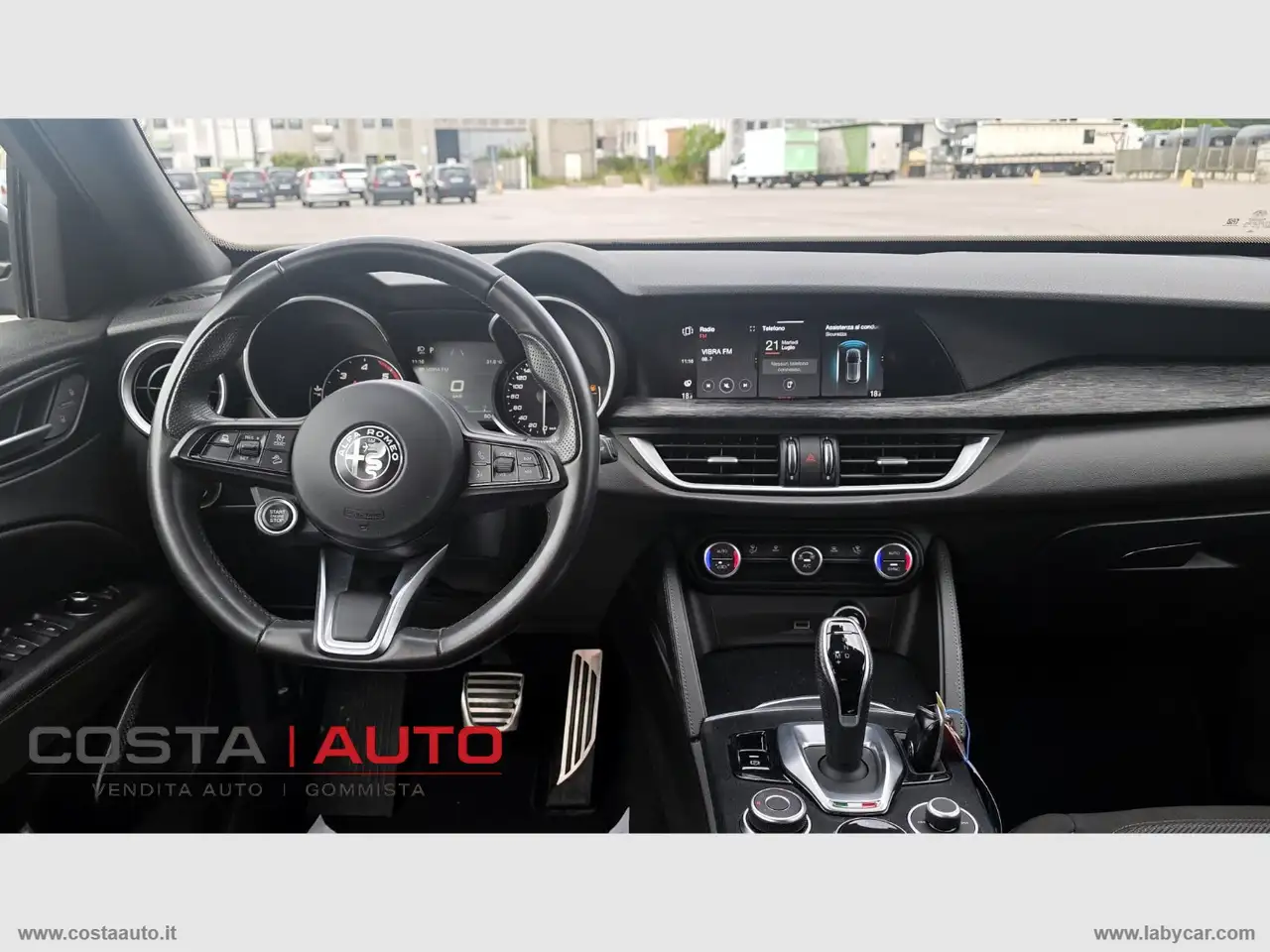 Alfa Romeo Stelvio 2022 — фото 11