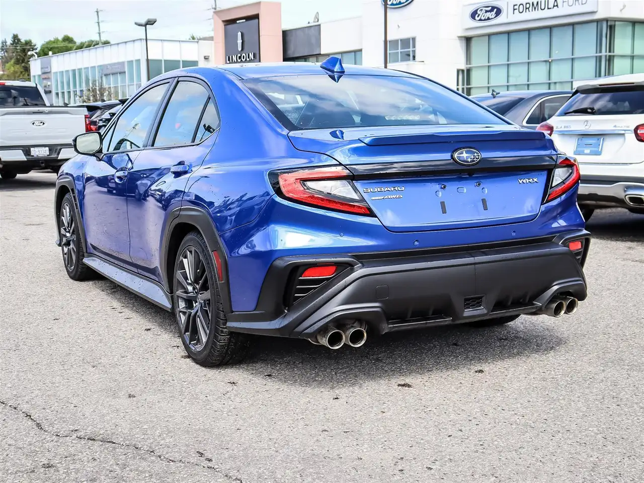 Subaru WRX снимка Subaru WRX