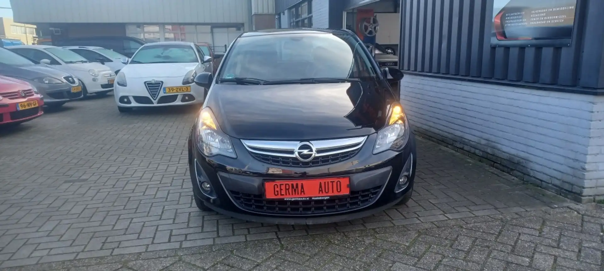 Opel Corsa 1.4-16V Conn.Edition Vol Automaat Veel Opties!!! Zwart - 2