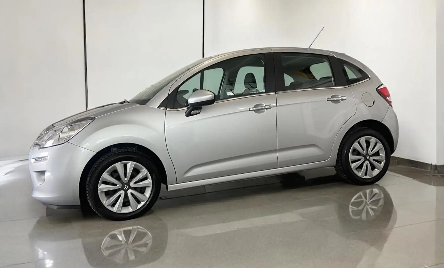 Citroen C3 1.4 HDi 70 Exclusive Argento - 2