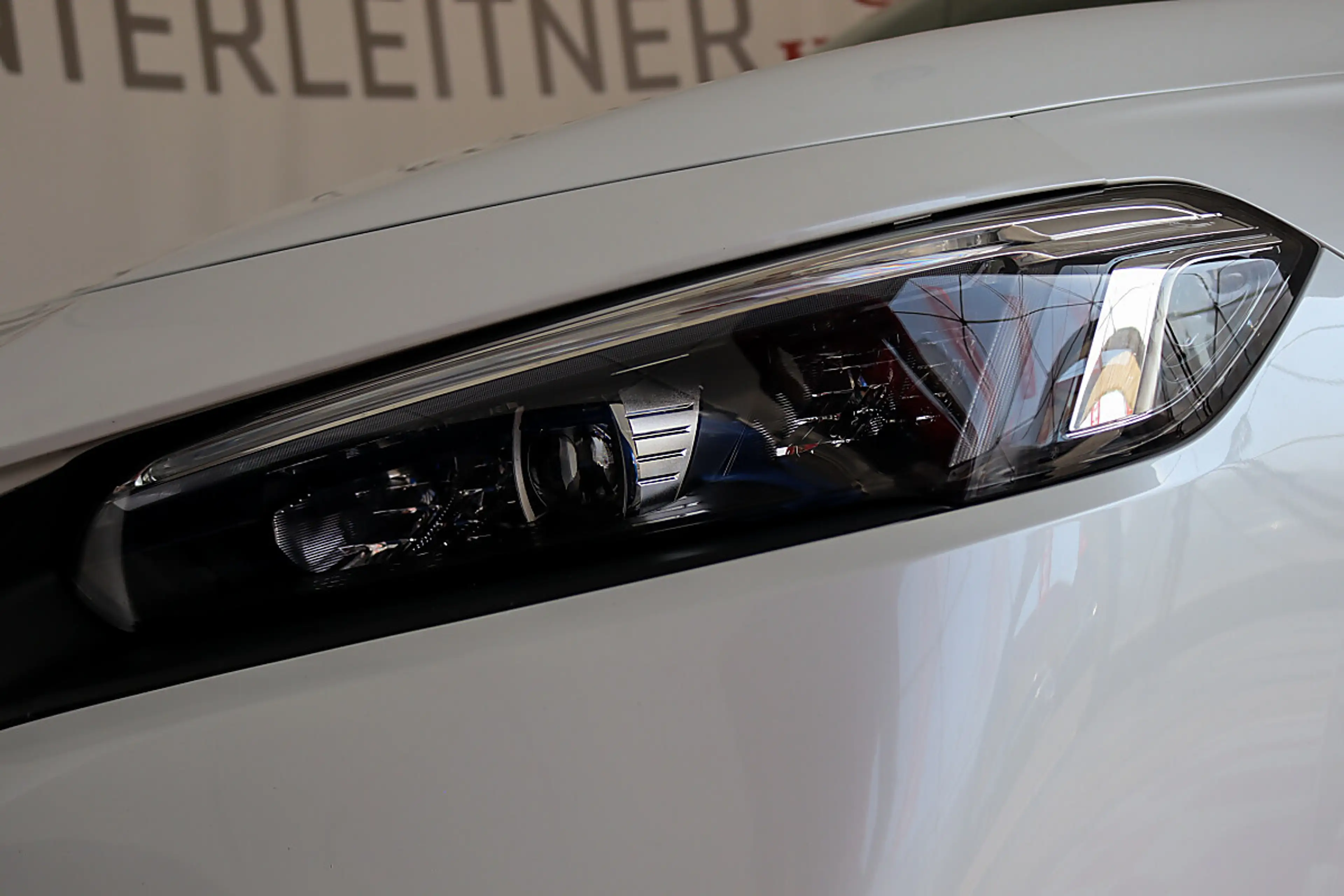 Honda Civic 2.0 i-MMD Hybrid Advance e-CVT Aut. — photo 7