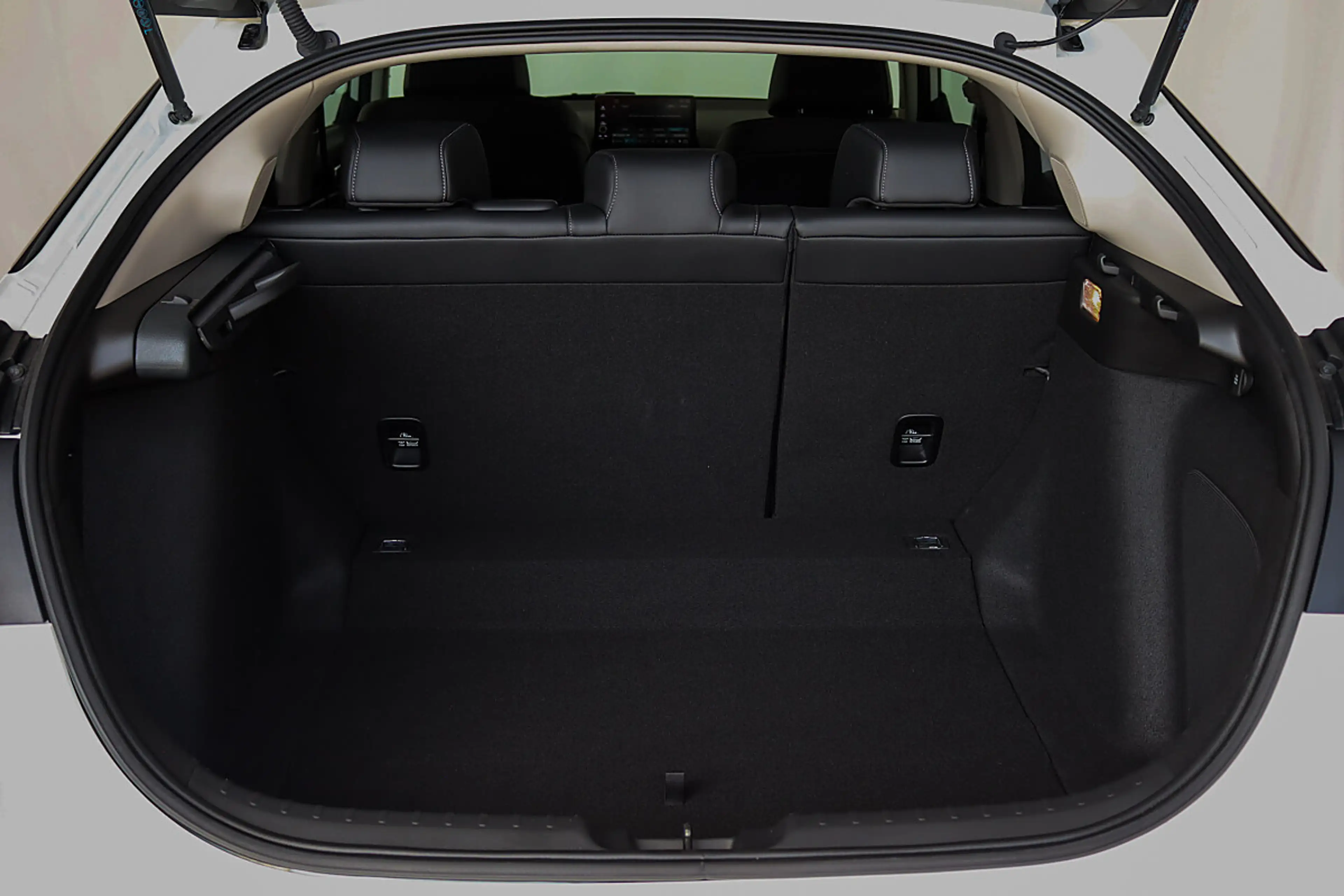 Honda Civic 2.0 i-MMD Hybrid Advance e-CVT Aut. — photo 14