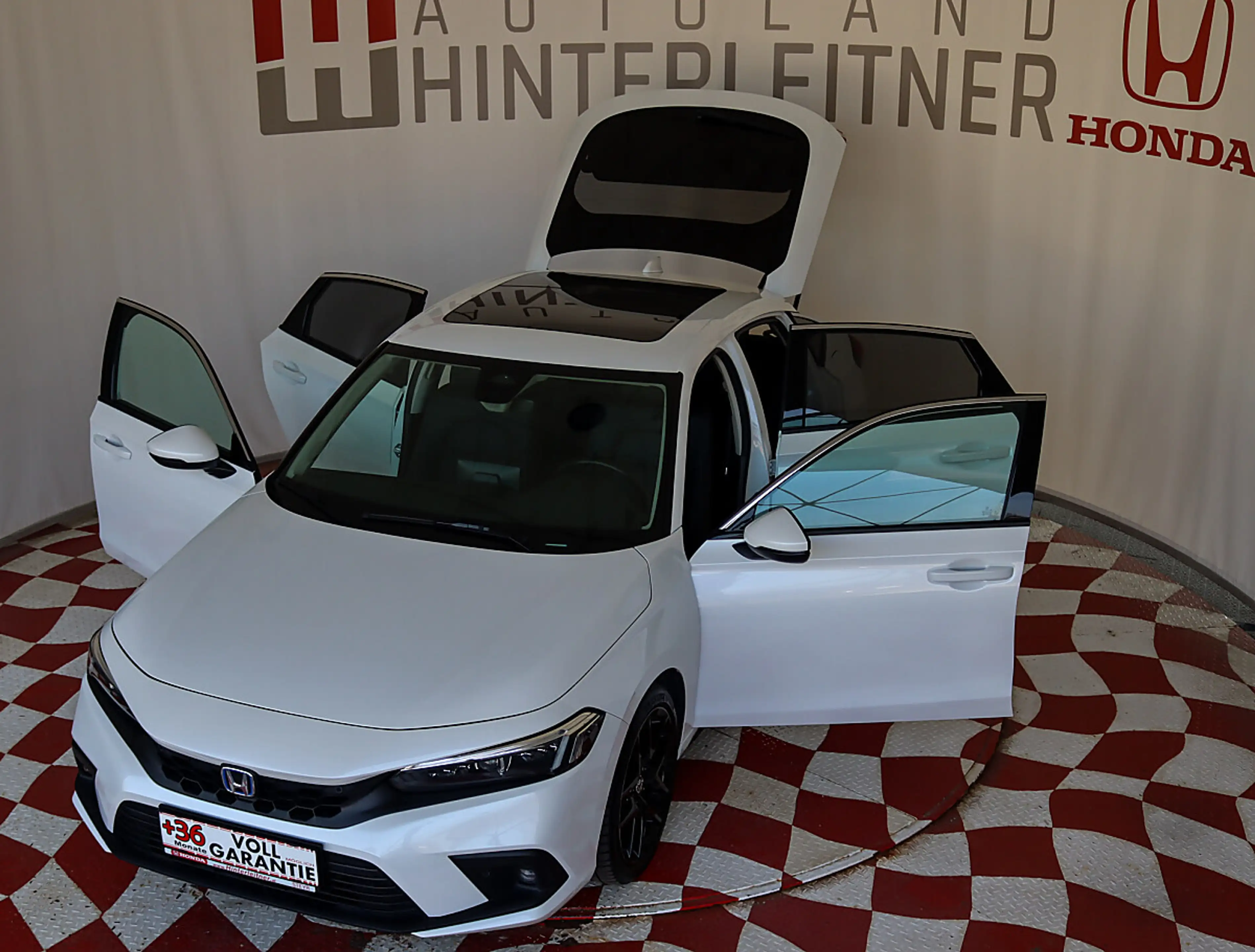 Honda Civic 2.0 i-MMD Hybrid Advance e-CVT Aut. — photo 8