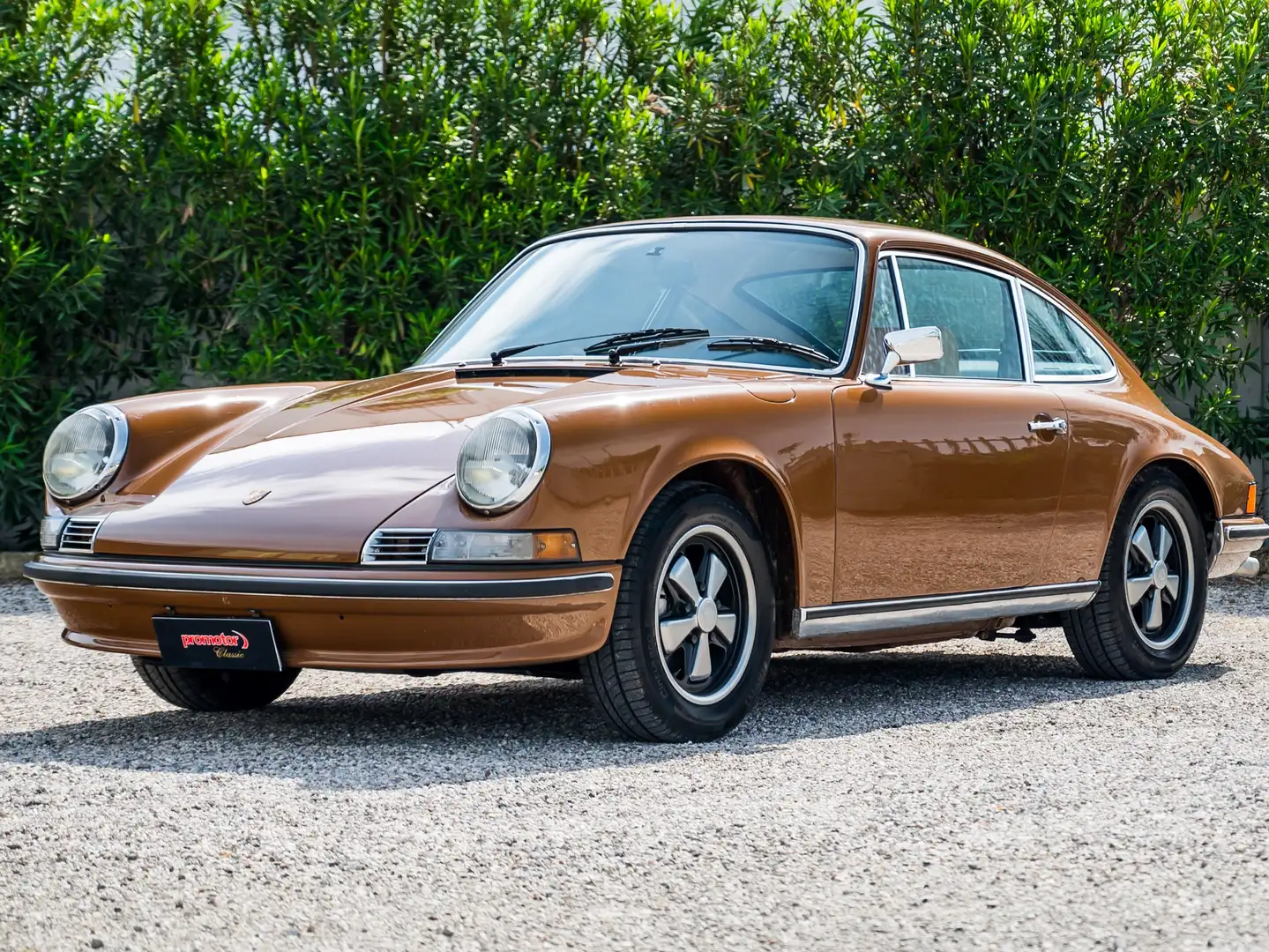 Porsche 911 2.4 S Brązowy - 2