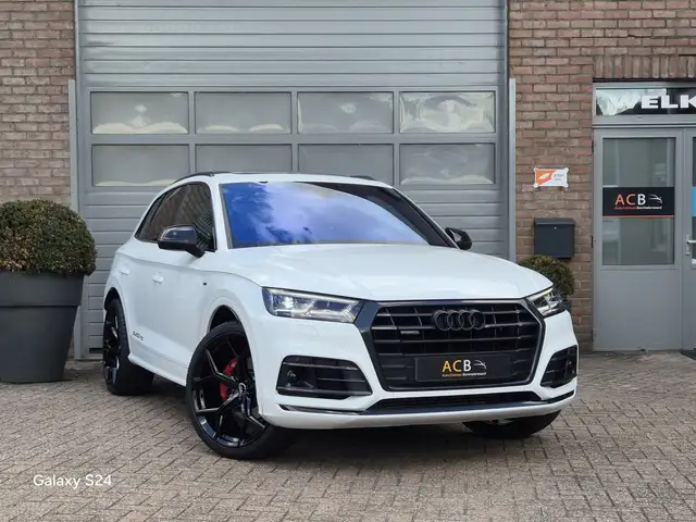 Audi Q5 2.0 TFSI quattro Sport S Line Black Edition Panora