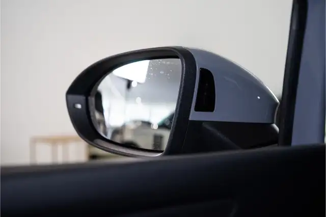 Volkswagen Golf view 15