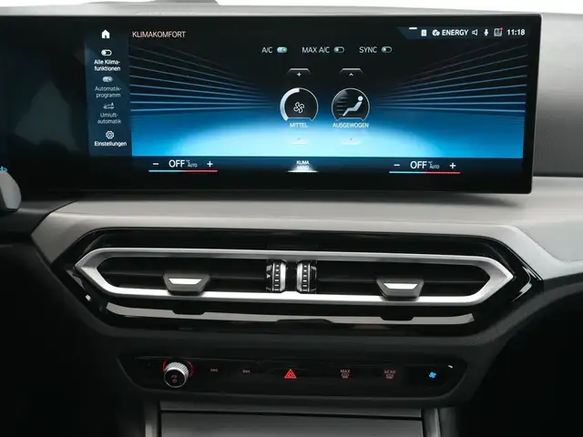 BMW 3 Series view 12