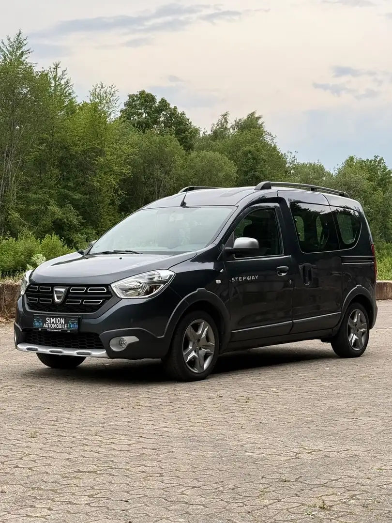 Dacia Dokker Stepway KAMERA/NAVI/PDC/KLIMA/DAB Radio Grey - 1
