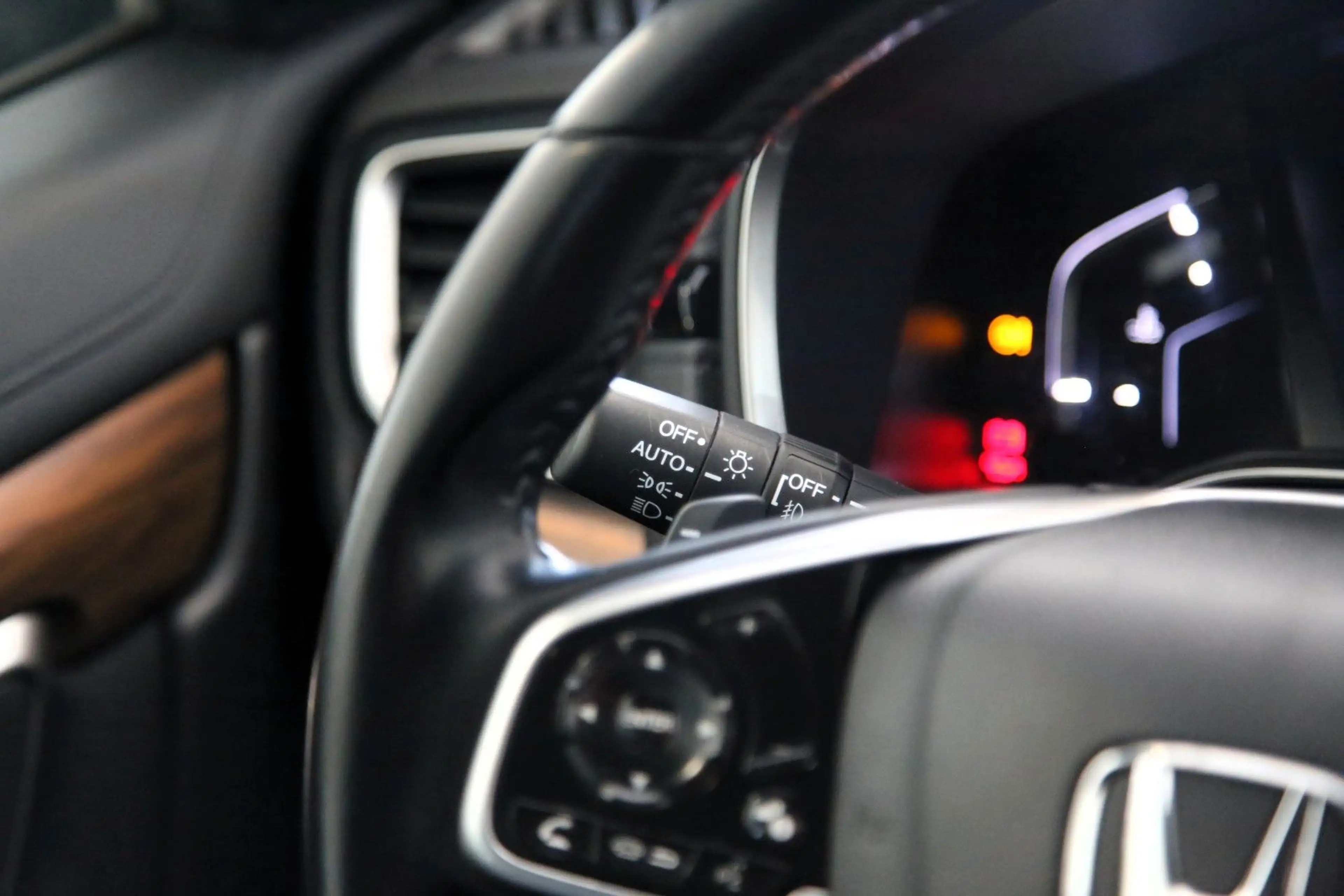 Honda CR-V 1.5 T 4WD Elegance RFK PDC Navi DAB — photo 17