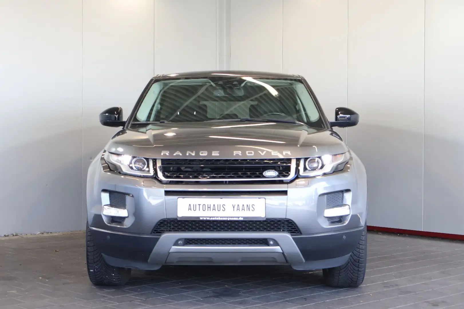 Land Rover Range Rover Evoque SE TD4 Dynamic LED+PANO+AHK Grau - 2