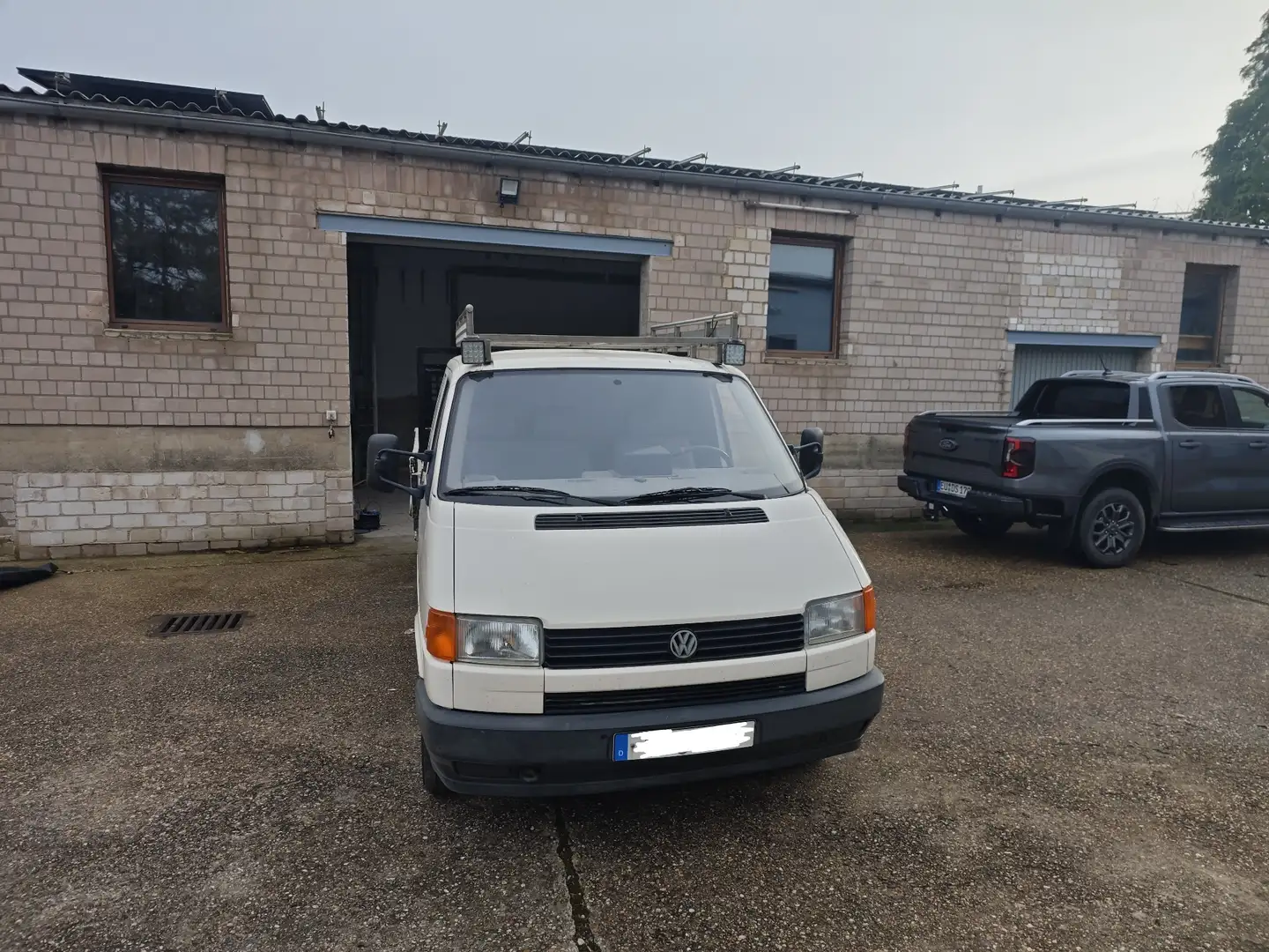 Volkswagen T4 Doka 2.4 d - 1