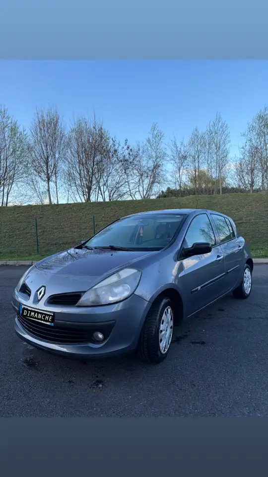 Renault Clio Exception