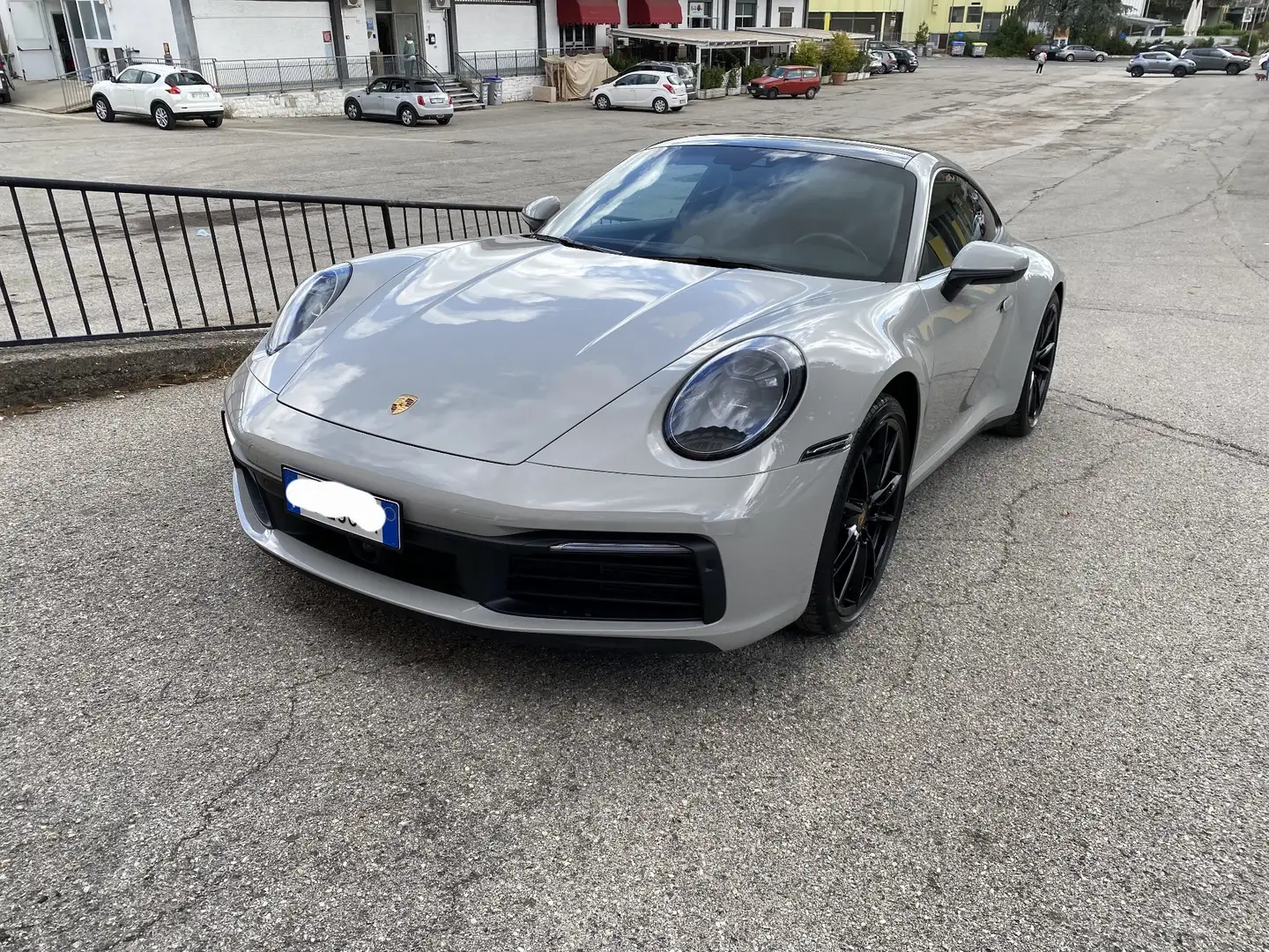 Porsche 911 911 Carrera 992 Coupe 3.0 Carrera 4 Grigio - 2