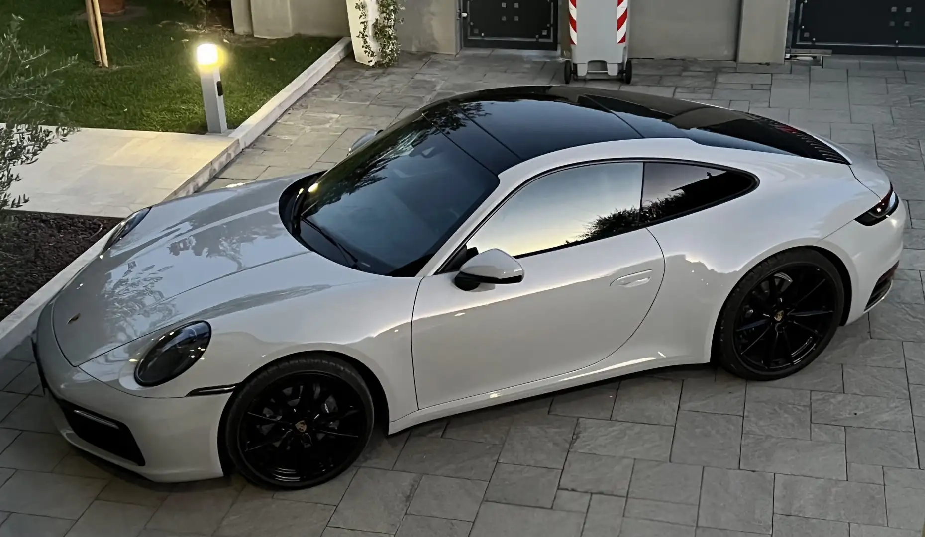 Porsche 911 911 Carrera 992 Coupe 3.0 Carrera 4 Grigio - 1