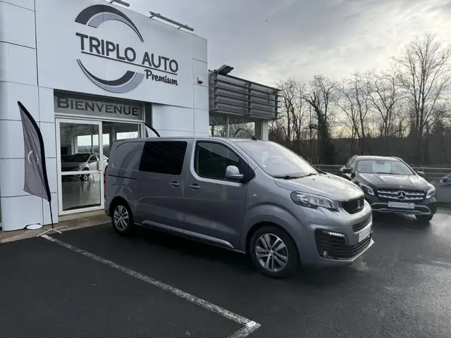 Peugeot Expert Expert Standard 2.0 BlueHDi - 180 S\u0026S - BV EAT8 CABINE APPROFONDIE - CAMERA AR + CARPLAY