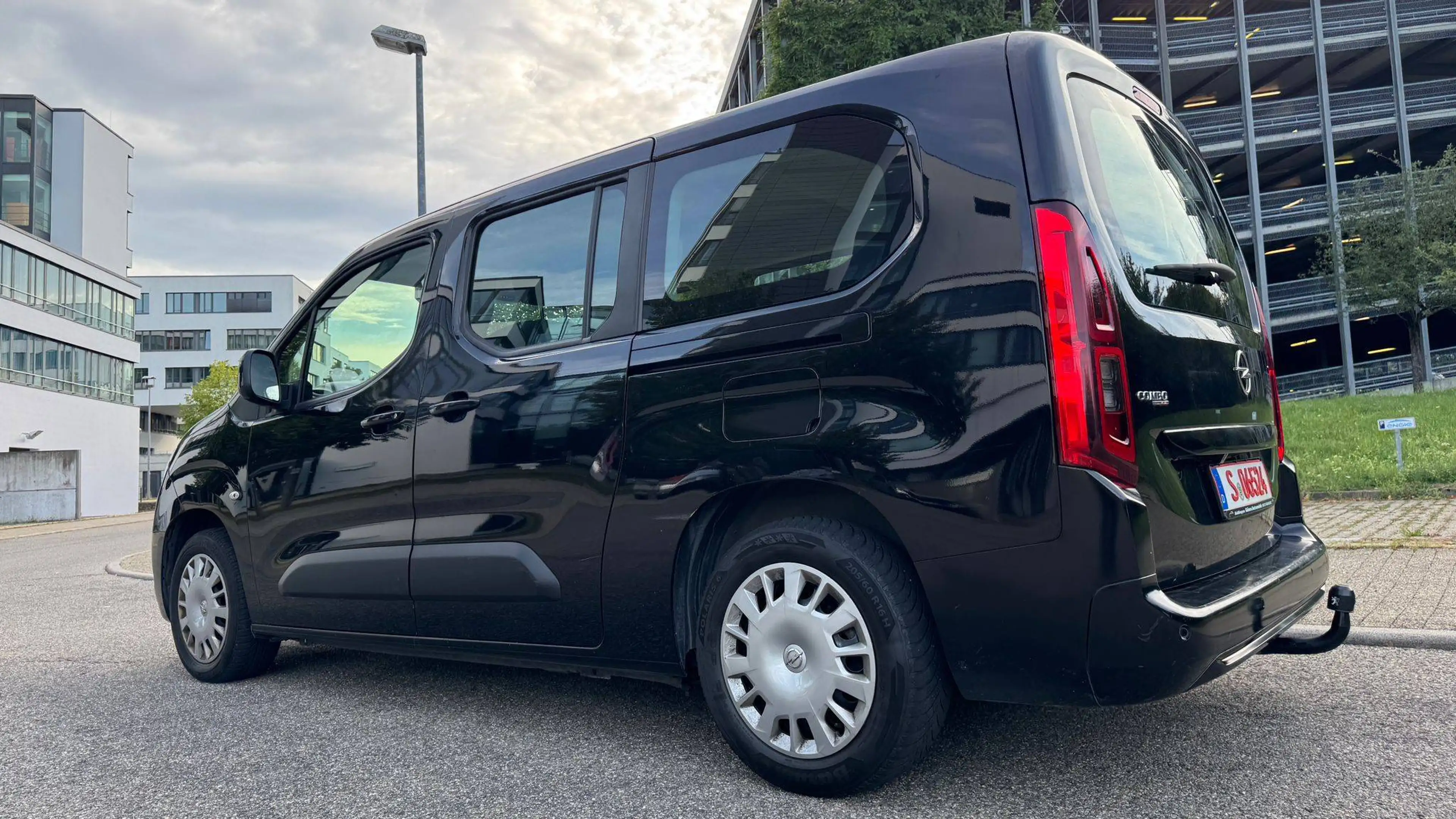 Opel Combo Life Combo LANG+GARANTIE+TÜV+ANHÄNGER+NAVI+KAMERA+PARKS — photo 4