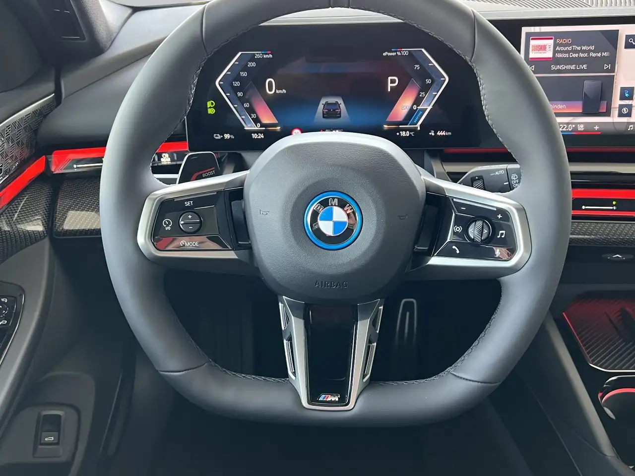 BMW i5 xDrive40 M-Pro AUTOBAHNASSIST B&W Sitzbelüft. 12