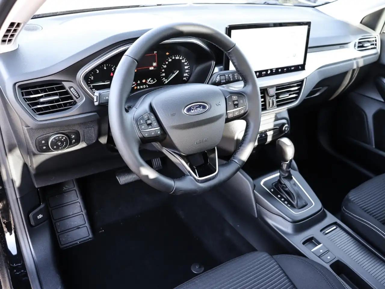 Ford Focus Titanium Edition 155PS Panorama FAP Parking 4