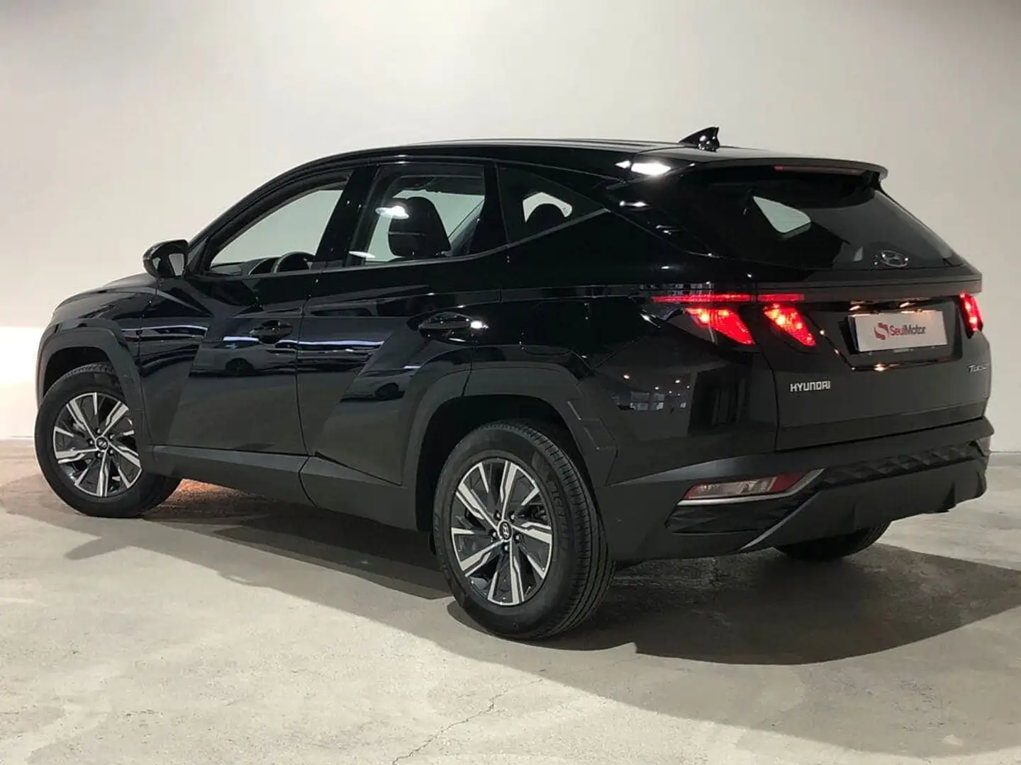 Hyundai TUCSON 1.6 TGDI Klass 4x2 Negro - 2