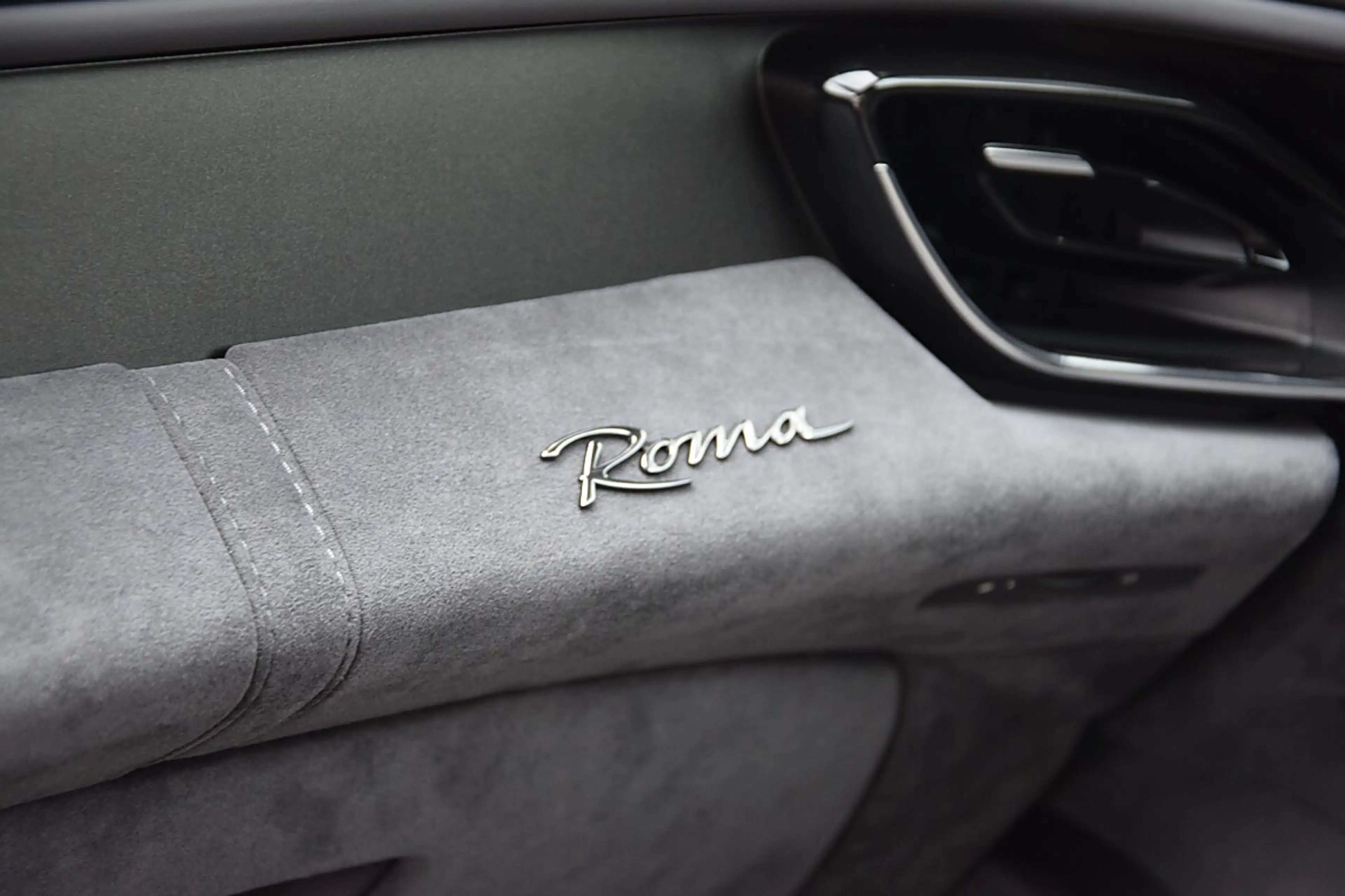 Ferrari Roma Coupe *Surround View*Alcantara*Matrix LED*Magne... — photo 13