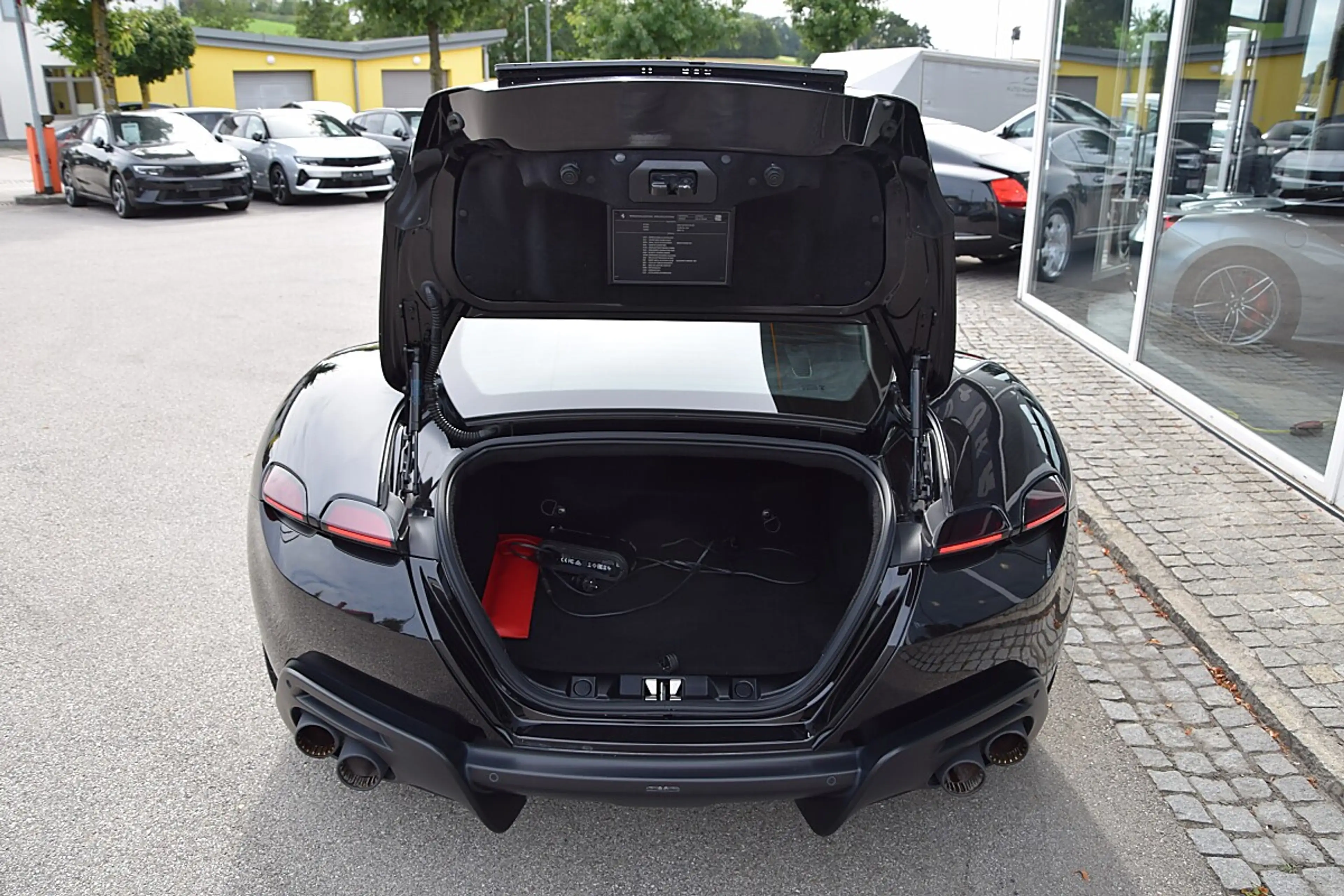 Ferrari Roma Coupe *Surround View*Alcantara*Matrix LED*Magne... — photo 14
