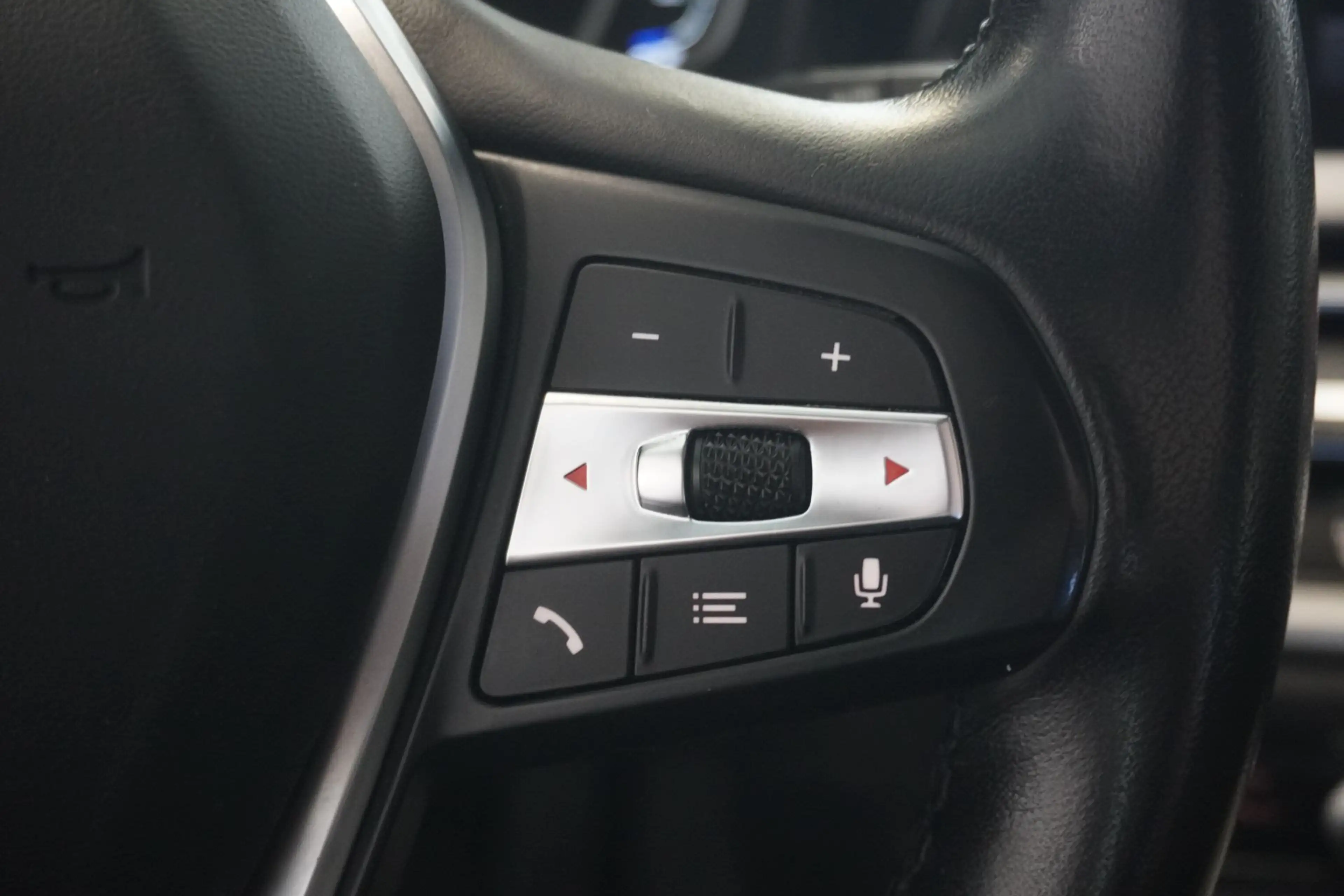 BMW 316 d 48 V Touring Aut. Virtual/Navi/LED/PDC — photo 13