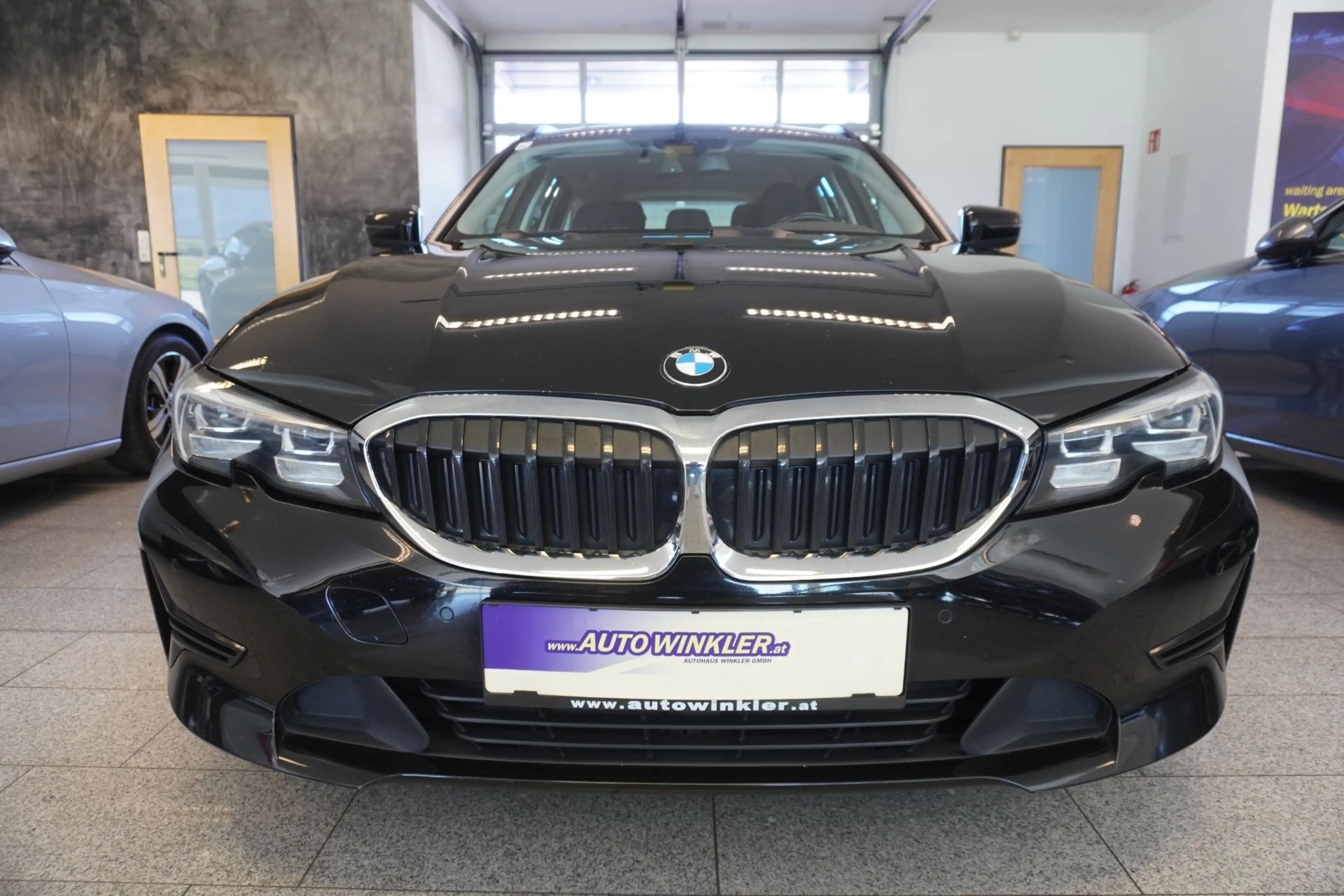 BMW 316 d 48 V Touring Aut. Virtual/Navi/LED/PDC — photo 2