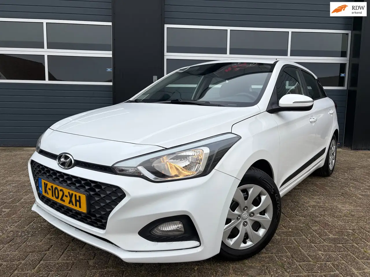 Hyundai i20