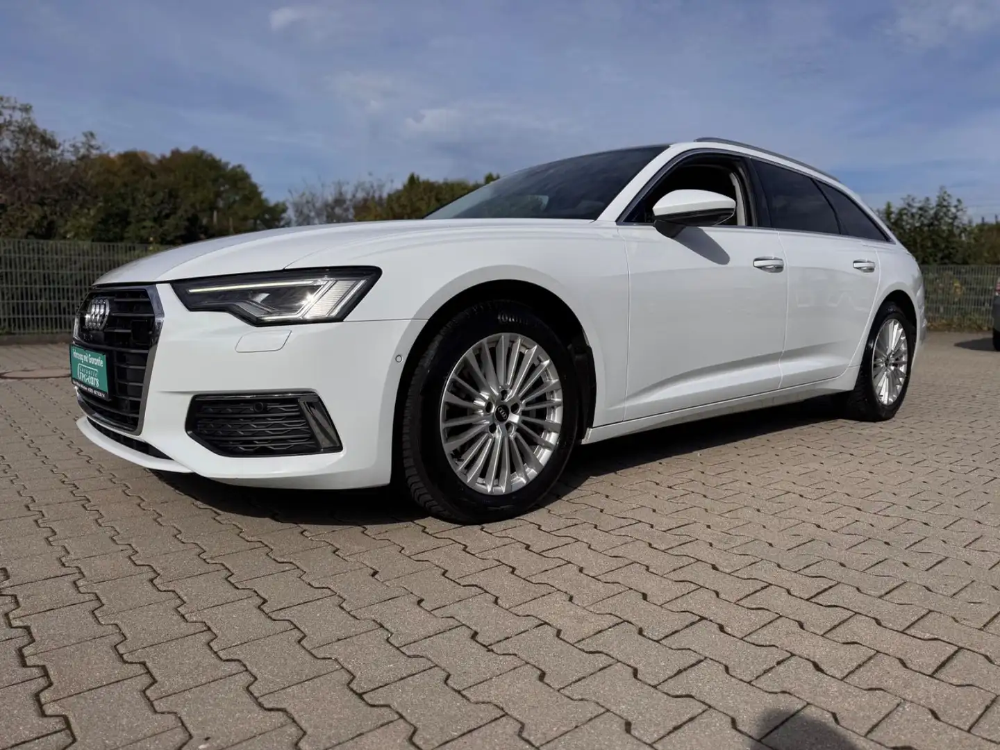 Audi A6 Avant 40 TDI design PANORAMA MATRIX Virtual Blanc - 1