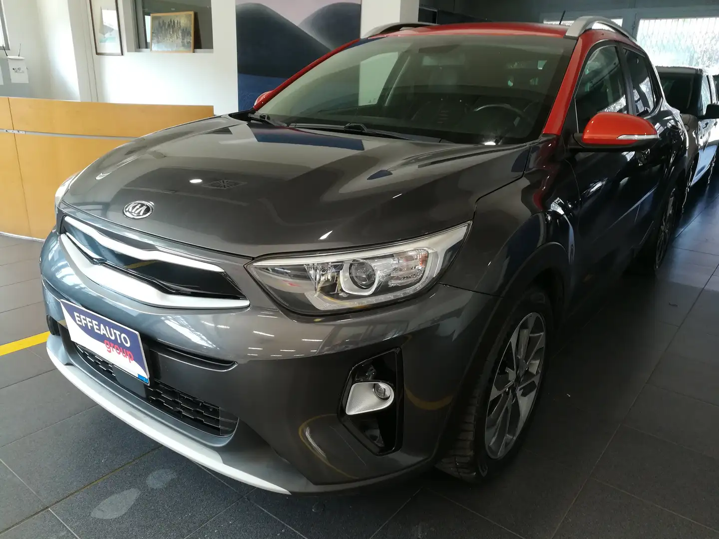 Kia Stonic Stonic 1.6 crdi Style 110cv Grigio - 1