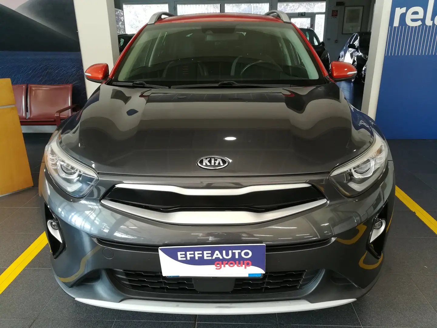 Kia Stonic Stonic 1.6 crdi Style 110cv Grigio - 2