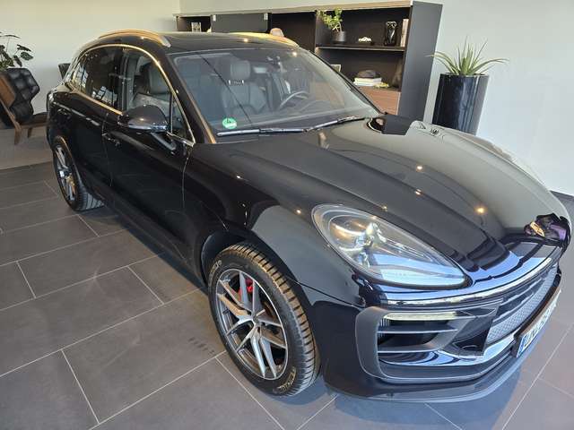 Imagine Porsche Macan S PDK