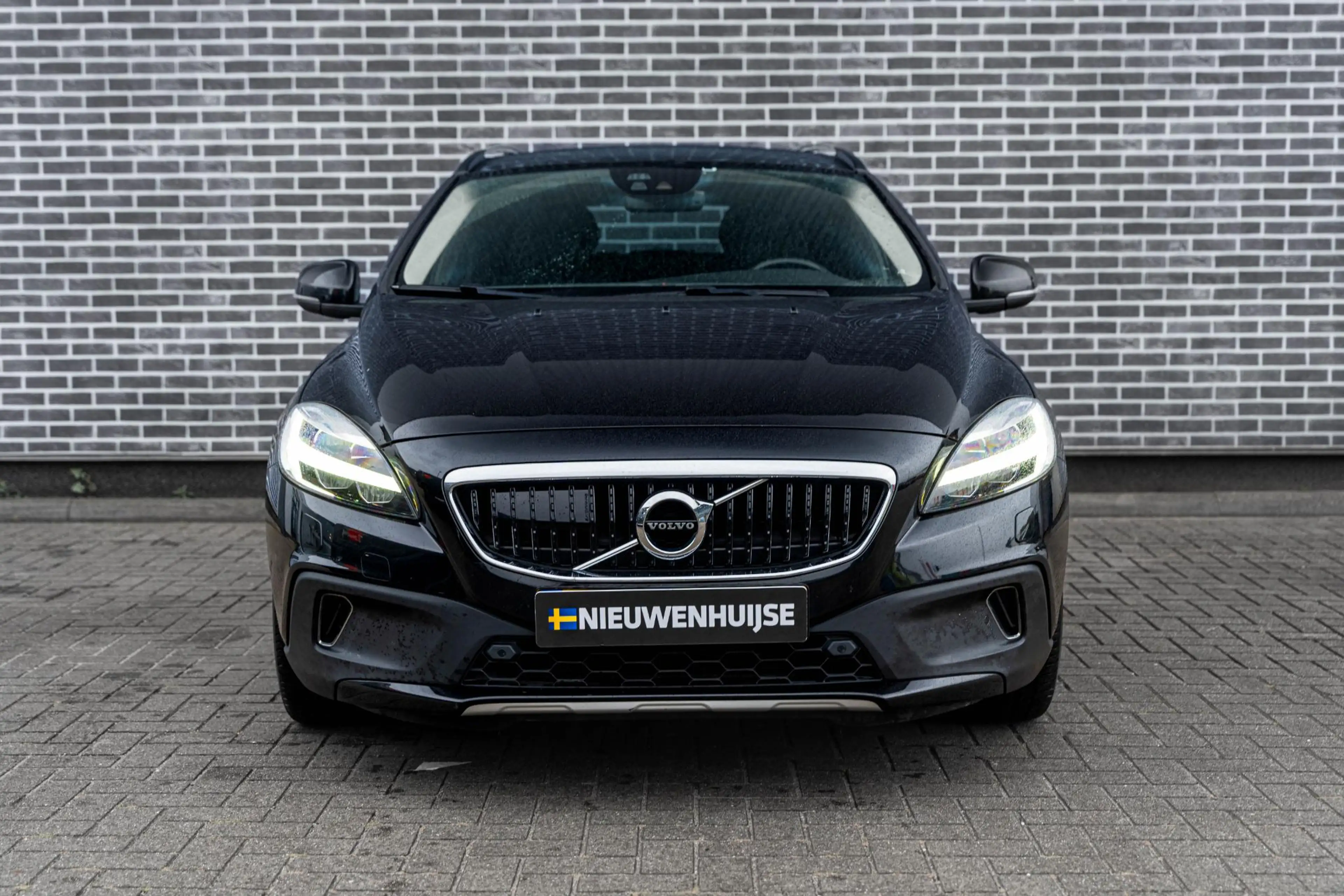 Volvo V40 Cross Country 1.5 T3 Polar+ Luxury | Trekhaak | Lederen Bekledin — photo 2