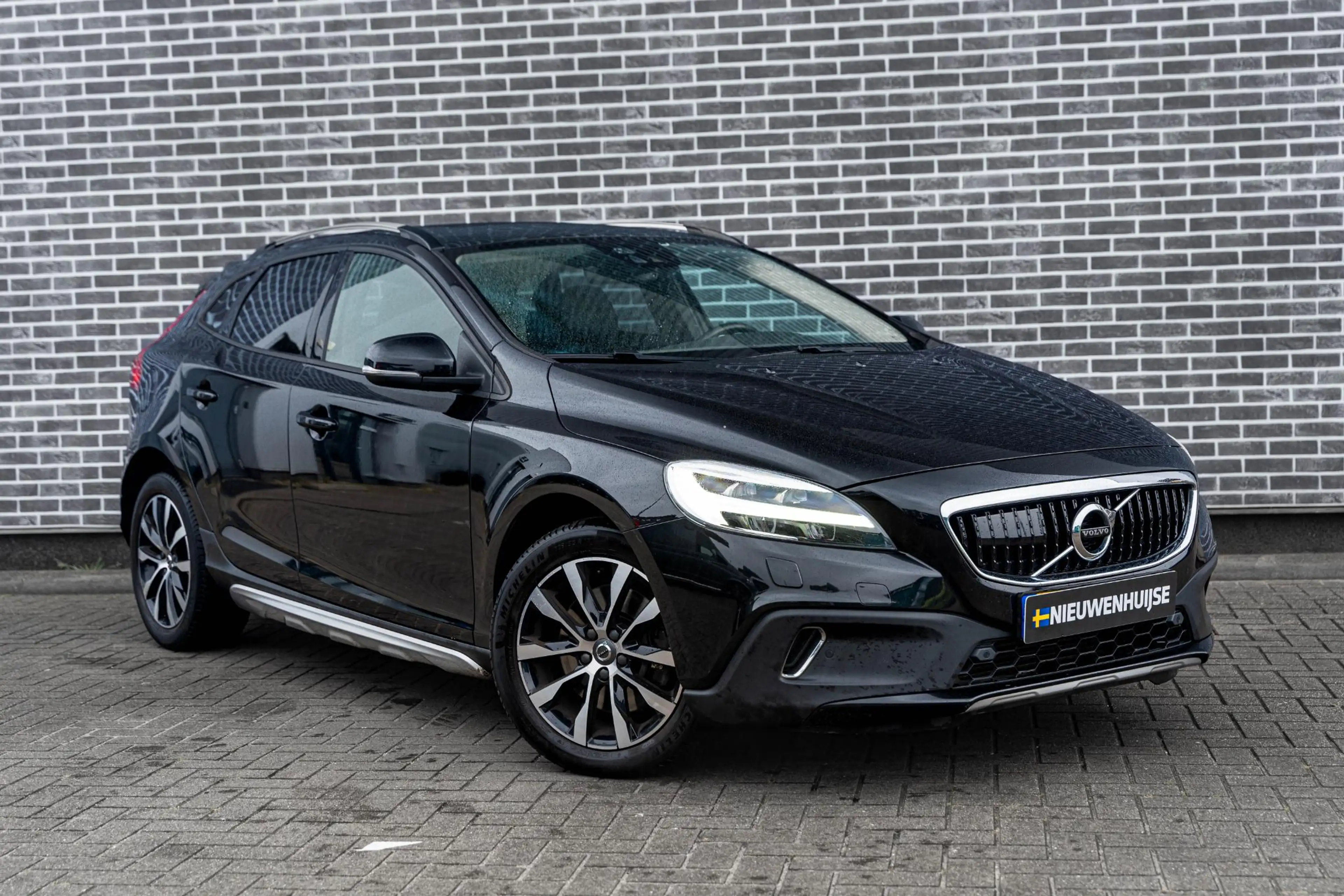 Volvo V40 Cross Country 1.5 T3 Polar+ Luxury | Trekhaak | Lederen Bekledin — photo 3
