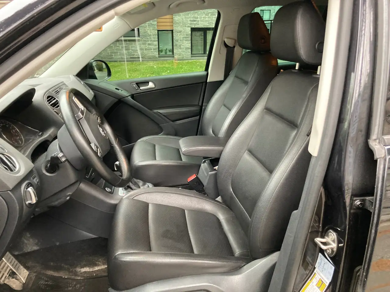 Volkswagen Tiguan снимка Volkswagen Tiguan