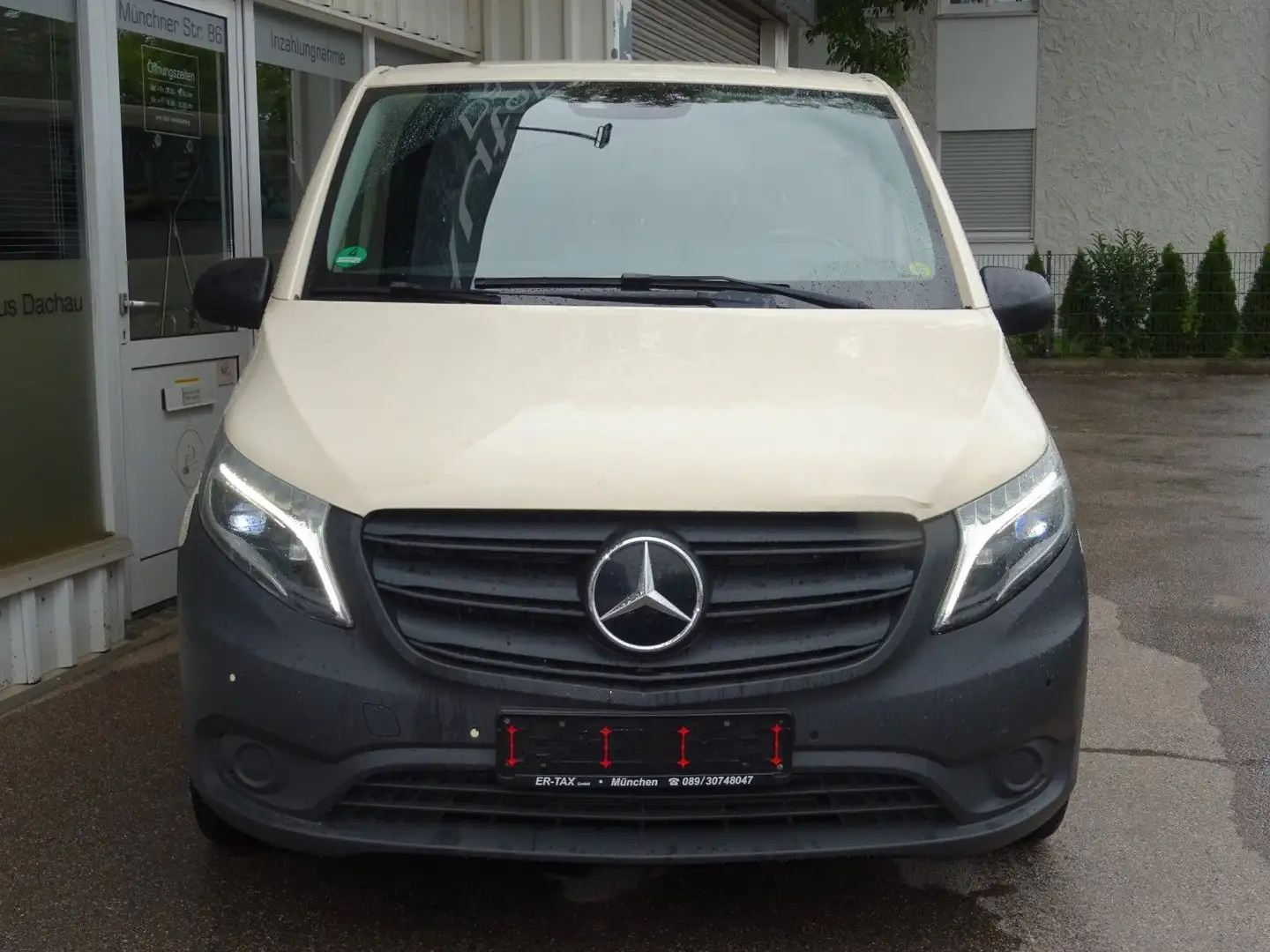 Mercedes-Benz Vito Tourer Lang Leder LED Kamera 9-Sitzer Taxi Gelb - 2