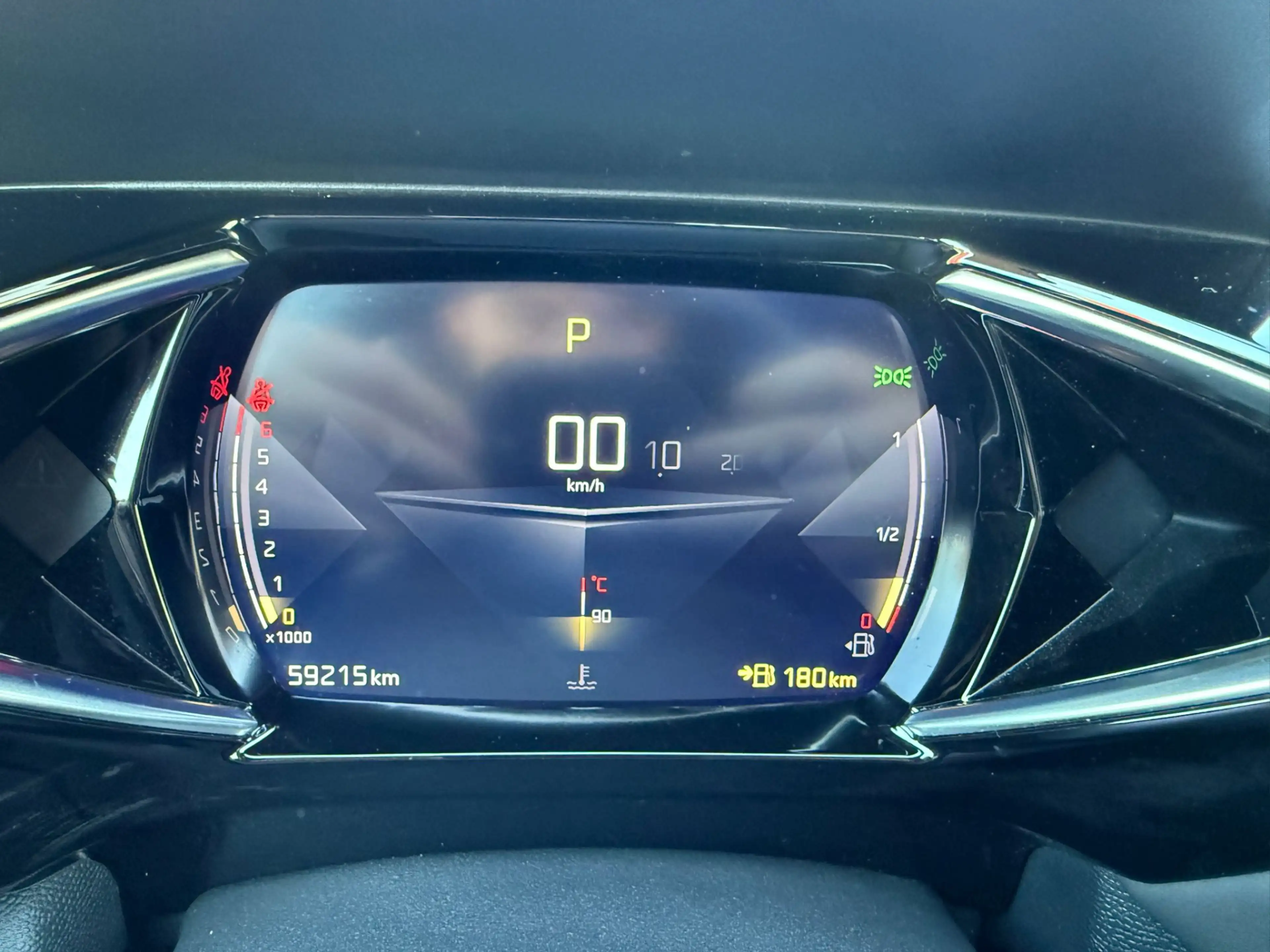 DS Automobiles DS 3 Crossback 1.2 Grand Chic 130pk Automaat | Leder | Navi | Cam — photo 8