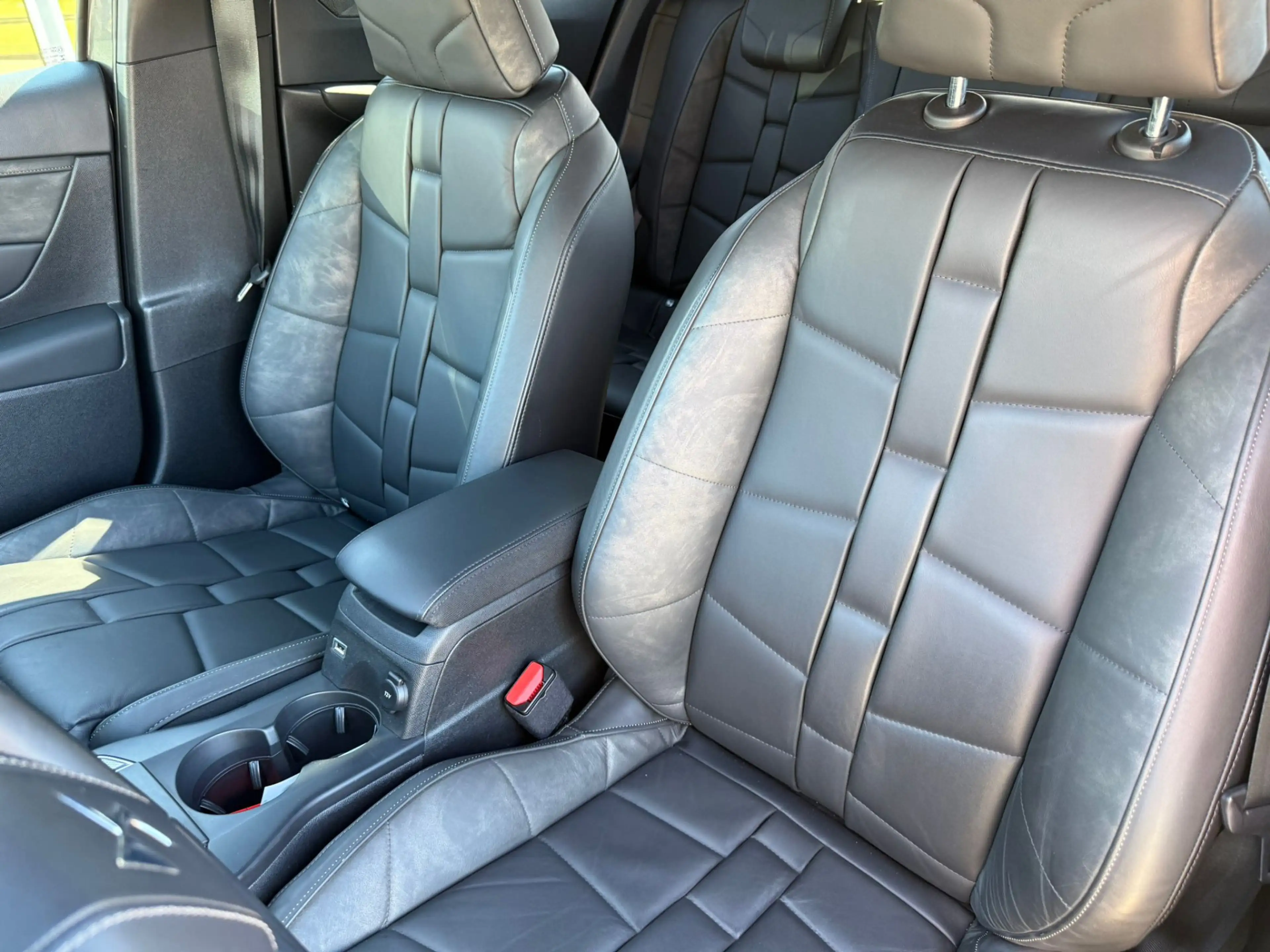 DS Automobiles DS 3 Crossback 1.2 Grand Chic 130pk Automaat | Leder | Navi | Cam — photo 10