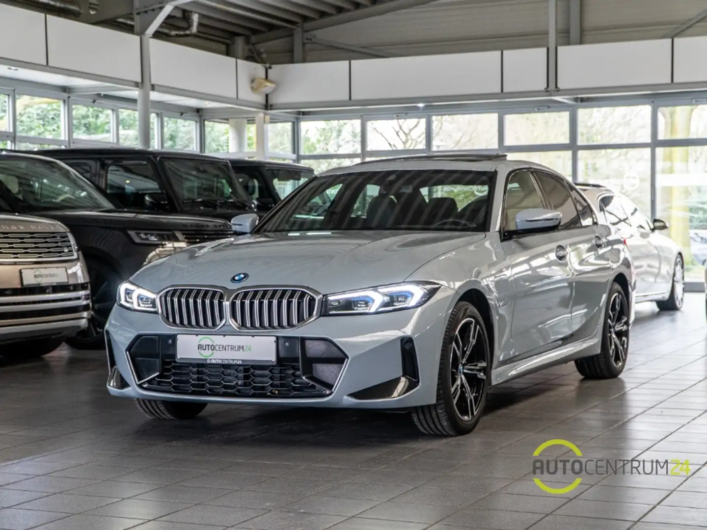 BMW 330 e M Sport Innovation Travel HUD Memory Gris - 2