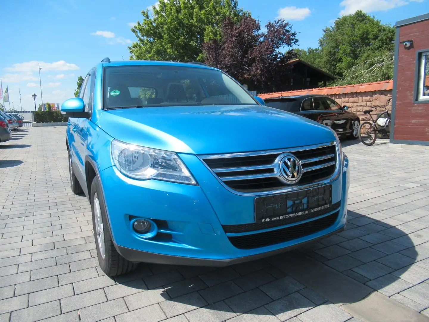 Volkswagen Tiguan Trend & Fun Blau - 1
