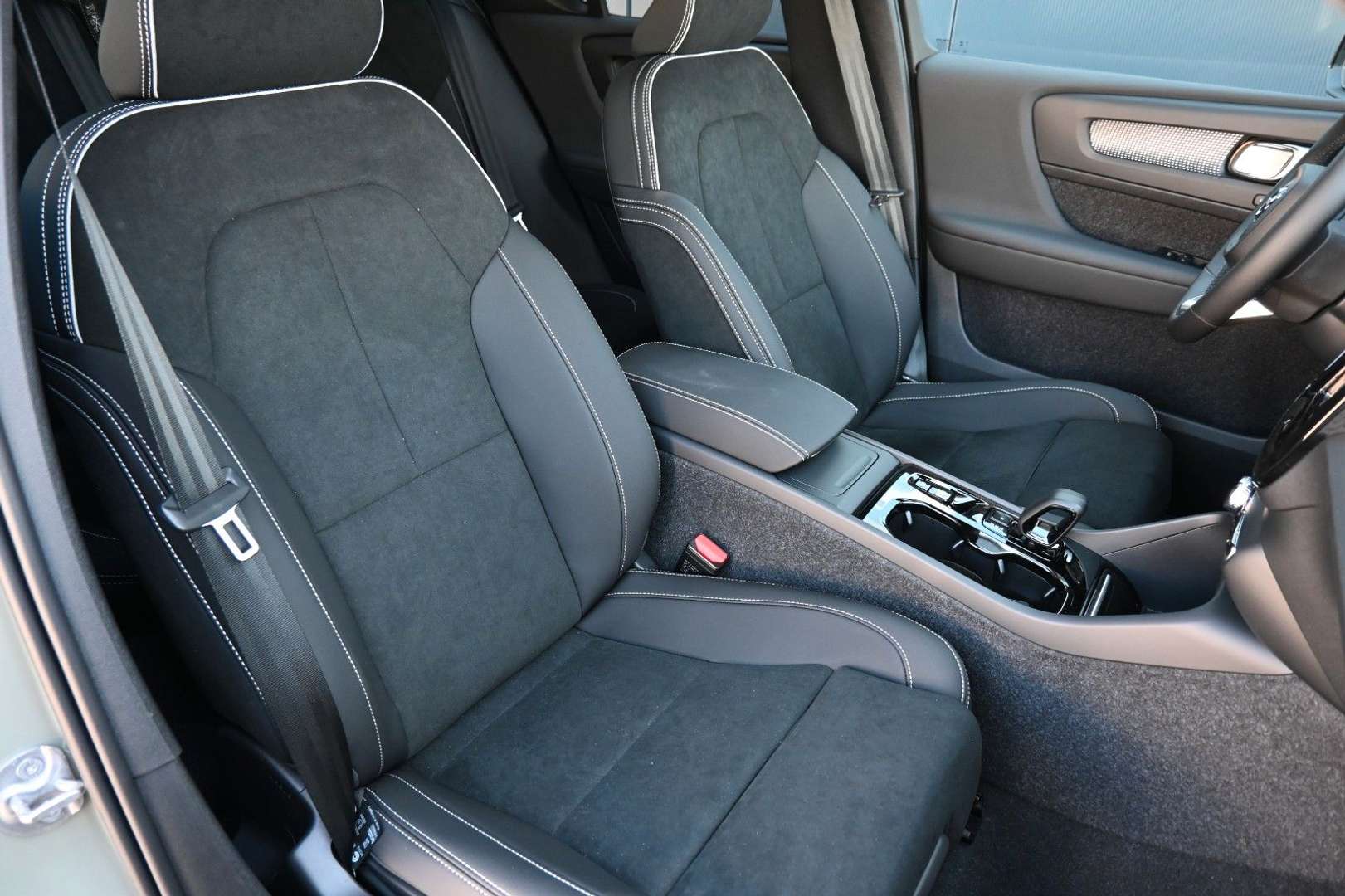 Volvo XC40 B4 Plus - 2024 - Joinsteer - #14